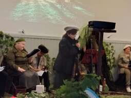MtanKT_8.jpg-„Po partyzancie dziewczyna płacze” – pamięć i wzruszenie na Helclów.
