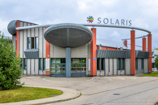 PW_564_001_fot. Piotr Wojnarowski.jpg-Miszalski, Solaris, wizyta, synchrotron, badania, technologia