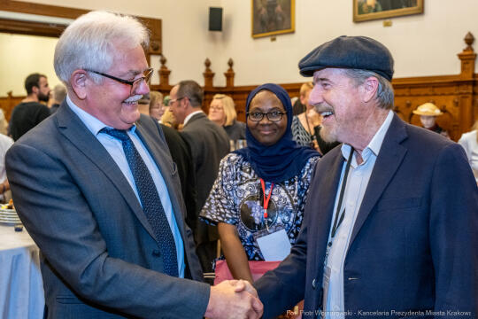 PW_563_020_fot. Piotr Wojnarowski.jpg-PEN, Kracik, Tokarczuk, Michnik, kongres