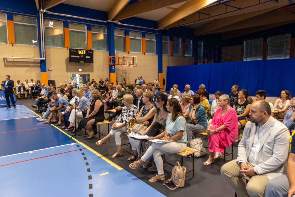 BSK_0182.jpg-Ławka, Miszalski, Sęk  Autor: B. Świerzowski