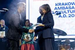 W89as4_A.jpeg-Wręczono tytuły dla Krakowskich Ambasadorów Wielokulturowości