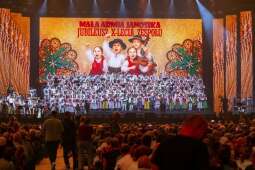 TlujPYaA.jpeg-Jubileuszowy koncert Małej Armii Janosika w TAURON Arenie Kraków