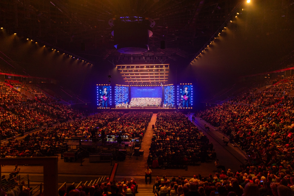 BSK_2128.jpg-Mała Armia Janosika, Sęk  Autor: B. Świerzowski