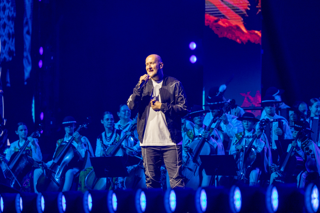 BSK_2506.jpg-Mała Armia Janosika, Sęk  Autor: B. Świerzowski