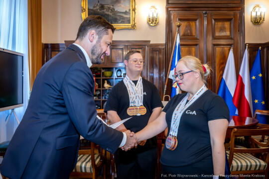 PW_568_004_fot. Piotr Wojnarowski.jpg-Miszalski, Cor et Animus, paratancerze, spotkanie, zdjęcia