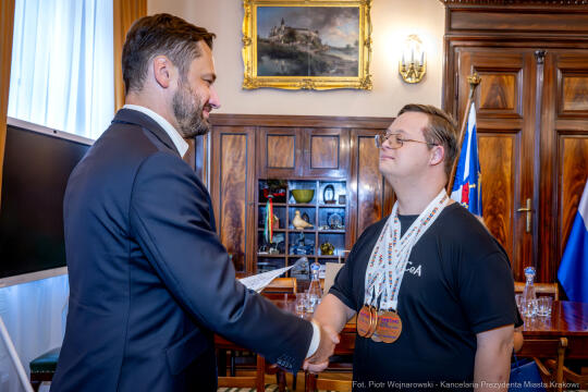 PW_568_006_fot. Piotr Wojnarowski.jpg-Miszalski, Cor et Animus, paratancerze, spotkanie, zdjęcia