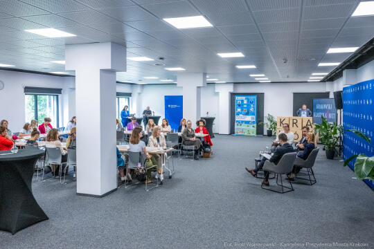 Miszalski, Krakowski Klaster Kobiet, biznes, Zabłocie, Kandaka Dua, zdjęcia