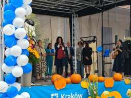 01 (2).jpg-Jubileuszowe Pożegnanie Lata u Helclów 2025.