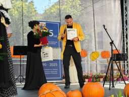 04 (3).jpg-Jubileuszowe Pożegnanie Lata u Helclów 2025.