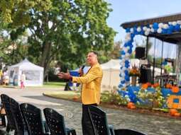 04 (6).jpg-Jubileuszowe Pożegnanie Lata u Helclów 2025.