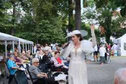 06 (3).jpg-Jubileuszowe Pożegnanie Lata u Helclów 2025.