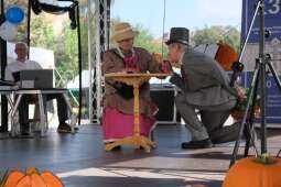 08 (15).jpg-Jubileuszowe Pożegnanie Lata u Helclów 2025.