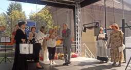 08 (7).jpg-Jubileuszowe Pożegnanie Lata u Helclów 2025.