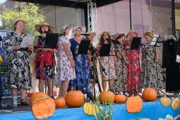 09999 (1).jpg-Jubileuszowe Pożegnanie Lata u Helclów 2025.