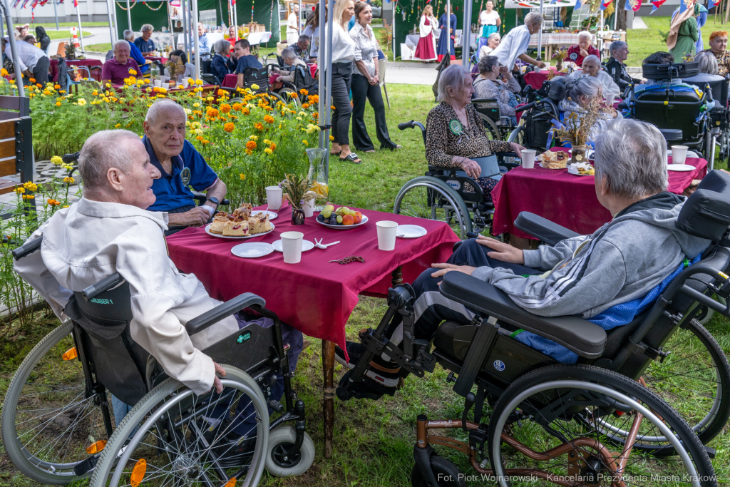 PW_570_043_fot. Piotr Wojnarowski.jpg-Miszalski,Klaman, Praska, DPS, piknik, zdjęcia  Autor: P. Wojnarowski