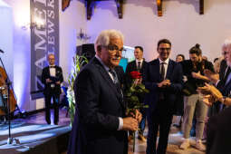 JG_250912_KRPL_8265.jpg-Stanisław Kracik honorowym obywatelem Niepołomic