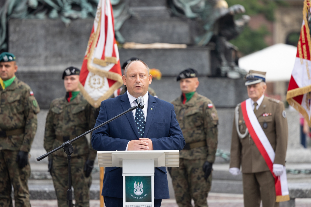 BSK_7230.jpg-WP, Sztandar, Miszalski,  Autor: B. Świerzowski