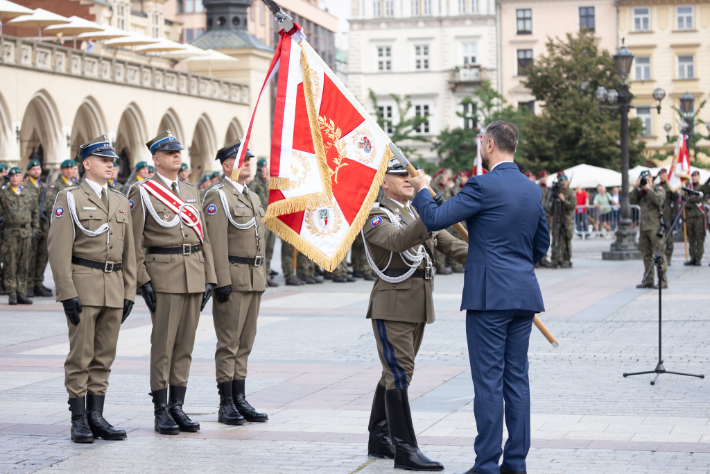 BSK_7432.jpg-WP, Sztandar, Miszalski,  Autor: B. Świerzowski