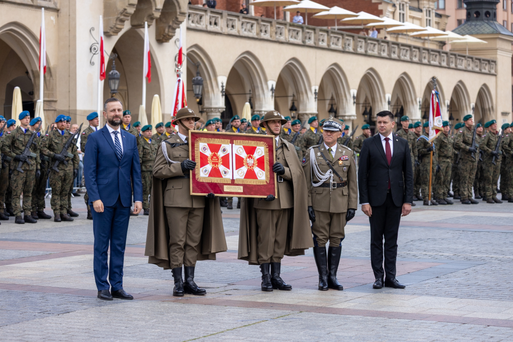 BSK_7509.jpg-WP, Sztandar, Miszalski,  Autor: B. Świerzowski