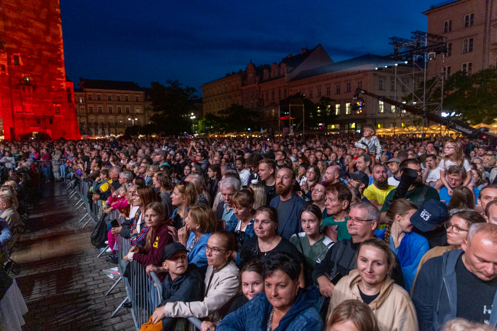 BSK_8468.jpg-Kronika Polska, Miszalski, Sęk  Autor: B. Świerzowski
