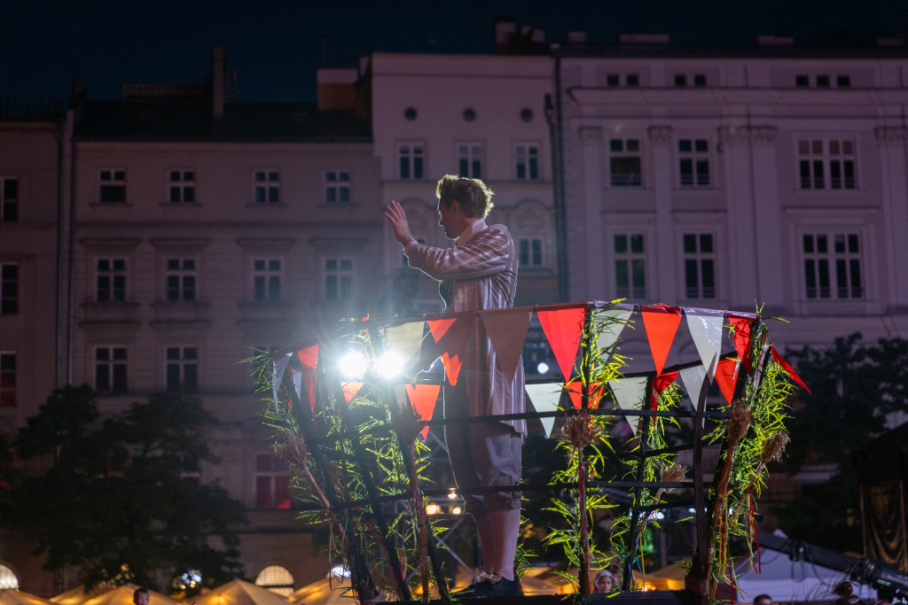 BSK_8565.jpg-Kronika Polska, Miszalski, Sęk  Autor: B. Świerzowski