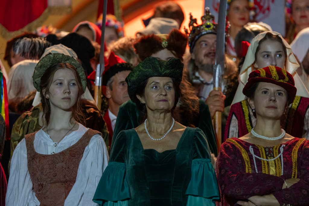 BSK_8748.jpg-Kronika Polska, Miszalski, Sęk  Autor: B. Świerzowski