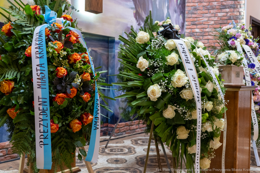 PW_575_005_fot. Piotr Wojnarowski.jpg-Pogrzeb Jadwigi Osuchowej na Cmentarzu Rakowickim  Autor: P. Wojnarowski