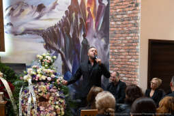 PW_575_016_fot. Piotr Wojnarowski.jpg-Pogrzeb Jadwigi Osuchowej na Cmentarzu Rakowickim