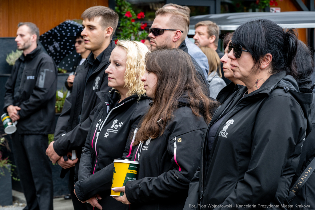 PW_575_019_fot. Piotr Wojnarowski.jpg-Pogrzeb Jadwigi Osuchowej na Cmentarzu Rakowickim  Autor: P. Wojnarowski