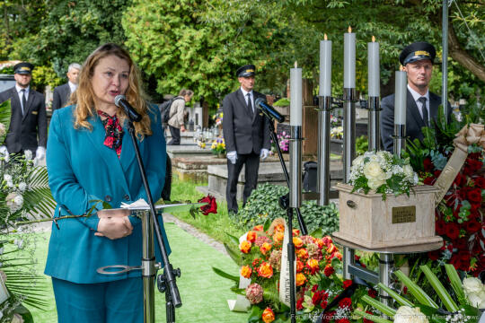 PW_575_021_fot. Piotr Wojnarowski.jpg-Pogrzeb Jadwigi Osuchowej na Cmentarzu Rakowickim