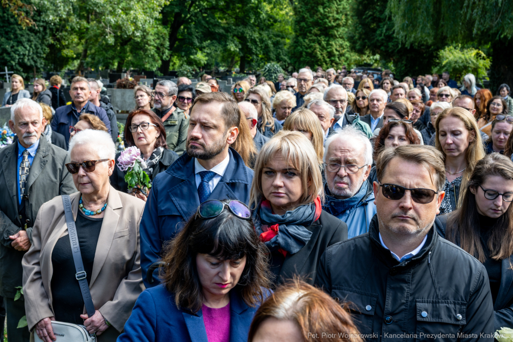 PW_575_022_fot. Piotr Wojnarowski.jpg-Pogrzeb Jadwigi Osuchowej na Cmentarzu Rakowickim  Autor: P. Wojnarowski