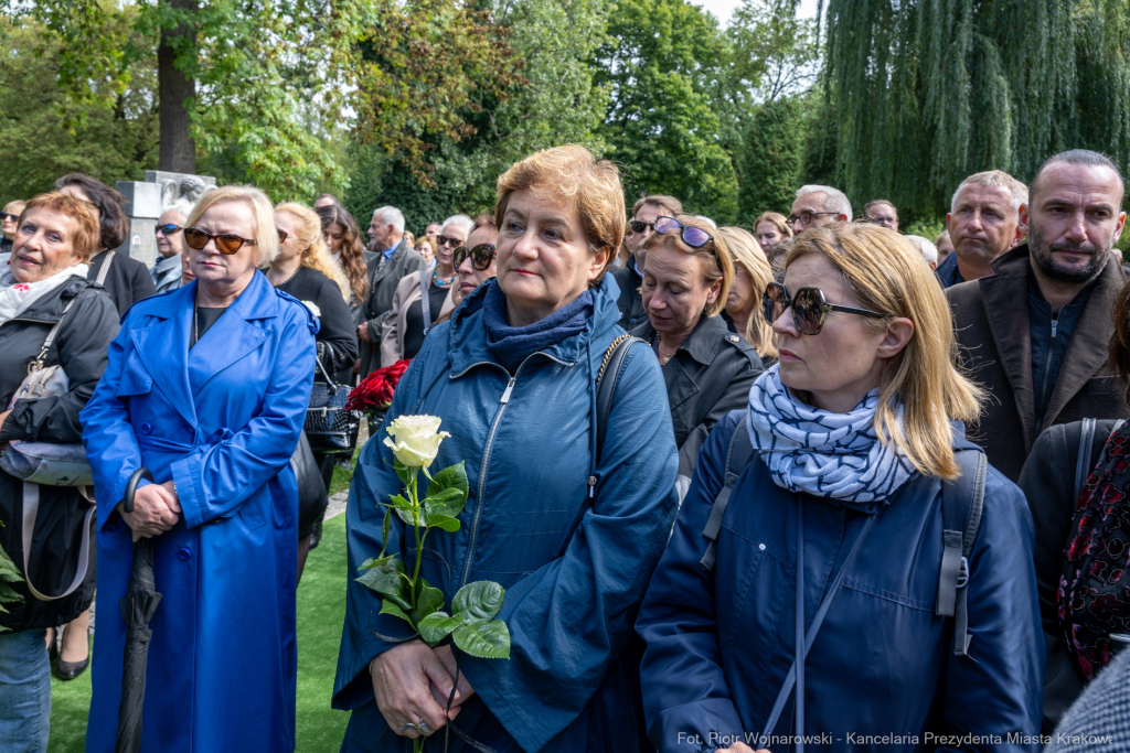 PW_575_024_fot. Piotr Wojnarowski.jpg-Pogrzeb Jadwigi Osuchowej na Cmentarzu Rakowickim  Autor: P. Wojnarowski