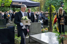 PW_575_025_fot. Piotr Wojnarowski.jpg-Pogrzeb Jadwigi Osuchowej na Cmentarzu Rakowickim