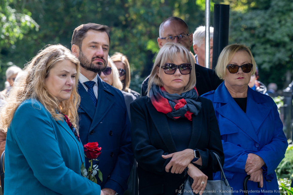 PW_575_026_fot. Piotr Wojnarowski.jpg-Pogrzeb Jadwigi Osuchowej na Cmentarzu Rakowickim  Autor: P. Wojnarowski