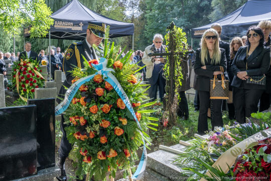 PW_575_028_fot. Piotr Wojnarowski.jpg-Pogrzeb Jadwigi Osuchowej na Cmentarzu Rakowickim