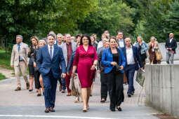 UMK_1983.jpg-Miszalski, MPK, jubileusz, 150 lat, Miejskie Przedsiębiorstwo Komunikacyjne, Kraków