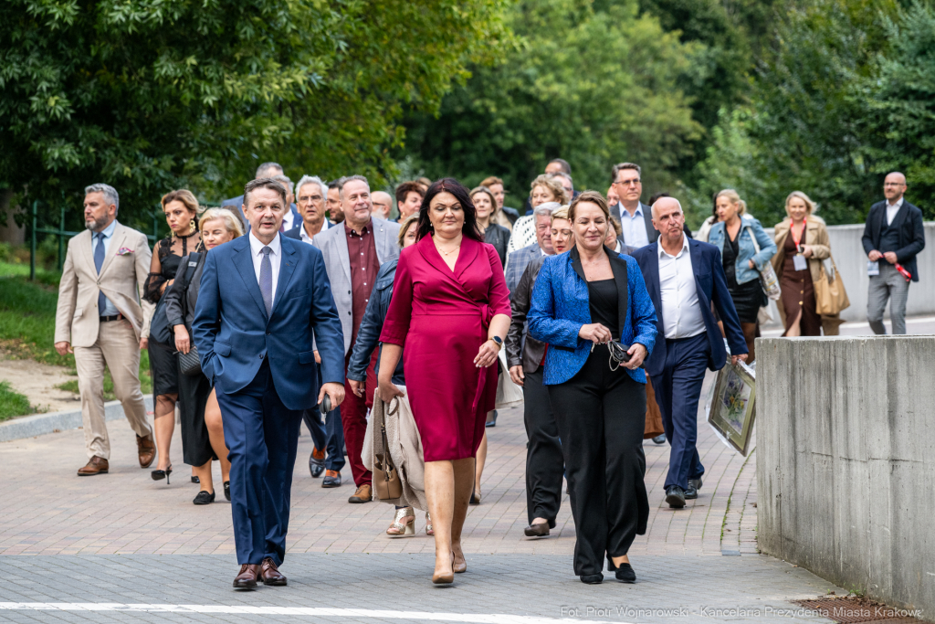 UMK_1983.jpg-Miszalski, MPK, jubileusz, 150 lat, Miejskie Przedsiębiorstwo Komunikacyjne, Kraków  Autor: P. Wojnarowski
