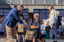 BSK_2141.jpg-55 lat historii i nowy początek. Basen w Nowej Hucie już po modernizacji