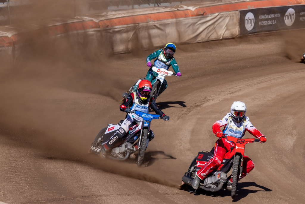 BSK_2758.jpg-Żużel, Speedway Kraków  Autor: B. Świerzowski