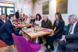 Miszalski, MOCna!, wizyta, kawiarnia, Katarzyna Kubicka, niepełnosprawność