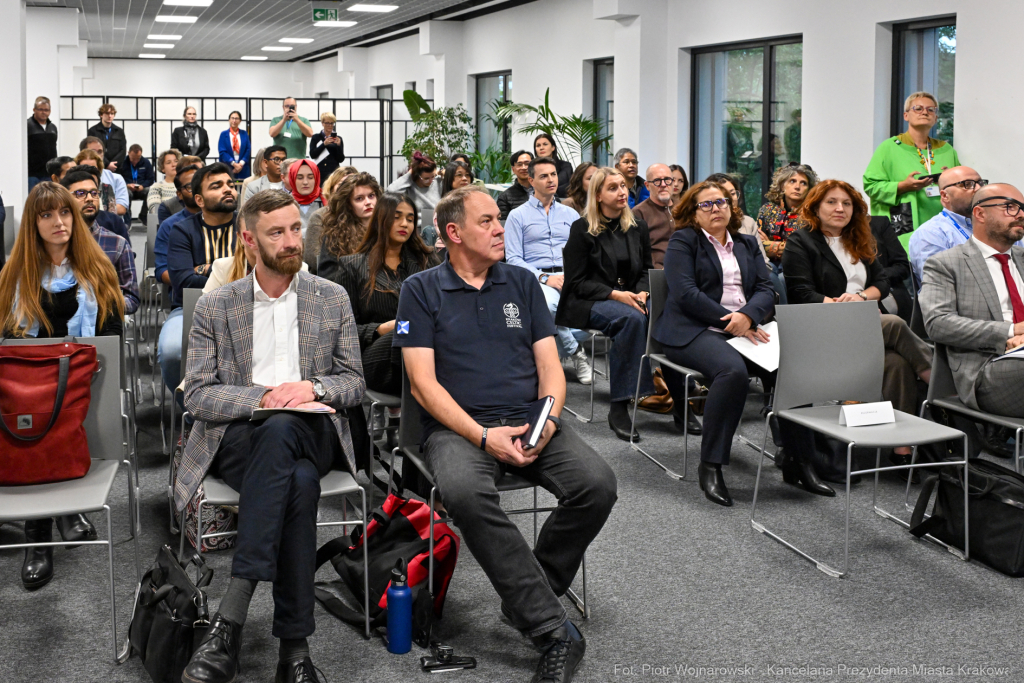 Miszalski, Klaman, Klaster, Zabłocie, Ławka Dialogu, międzykulturowy  Autor: P. Wojnarowski