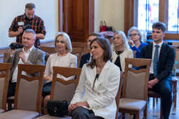 20250930-BSK_7601.jpg-Wybitna siódemka otrzymała Nagrody Edukacyjne