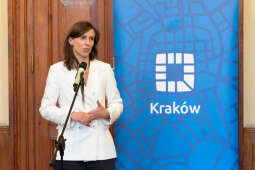 20250930-BSK_7615.jpg-Wybitna siódemka otrzymała Nagrody Edukacyjne