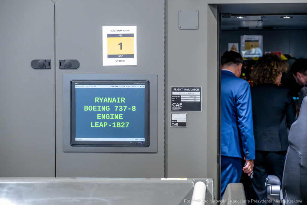 Miszalski, Michael O’Leary, Ryanair, Centrum Symulatorowo-Treningowe, otwarcie, Klęczar, Smółka  Autor: P. Wojnarowski