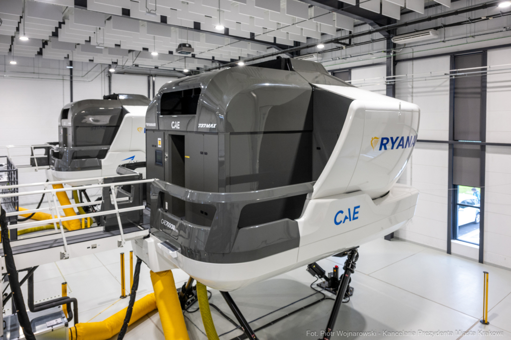 Miszalski, Michael O’Leary, Ryanair, Centrum Symulatorowo-Treningowe, otwarcie, Klęczar, Smółka  Autor: P. Wojnarowski