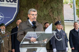 Mazur, Centrum Eksperckie Kontrwywiadu, przekazanie, NATO, kontrwywiad, zdjęcia