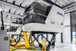 PW_584_018_fot. Piotr Wojnarowski.jpg-Ryanair, centrum treningowe