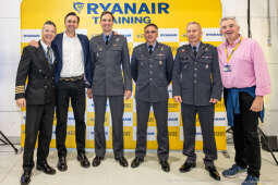 PW_584_049_fot. Piotr Wojnarowski.jpg-Ryanair, centrum treningowe