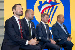 Ryanair inaugura un moderno centro de simulación y formación en Cracovia