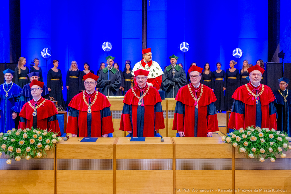 Uniwersytet Jagielloński, orszak, nowy rok akademicki, Miszalski, Kosek, zdjęcia  Autor: P. Wojnarowski